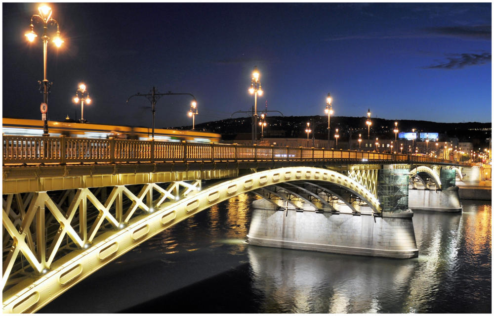 Brücke am Abend