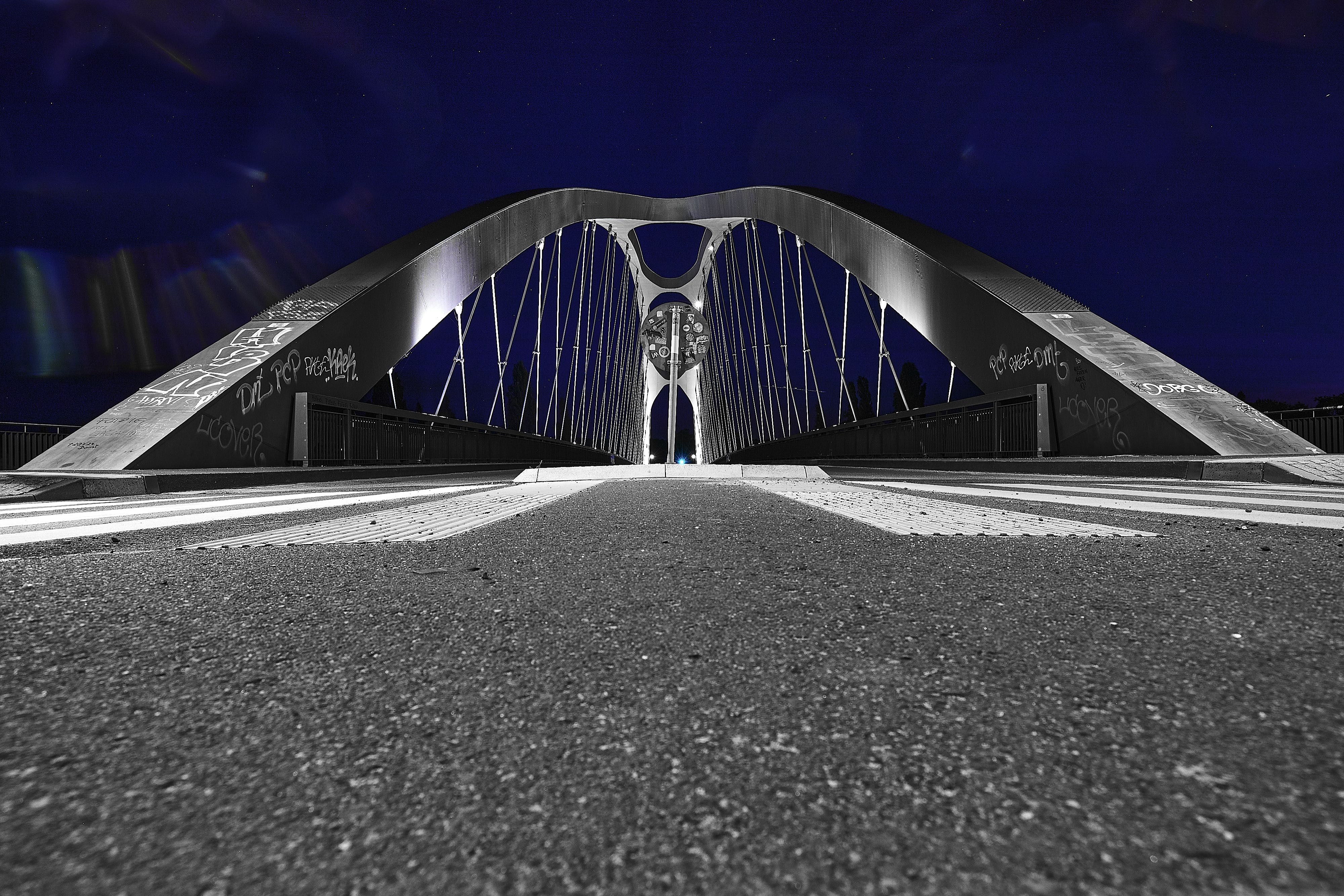 Bridge inthe blue hour